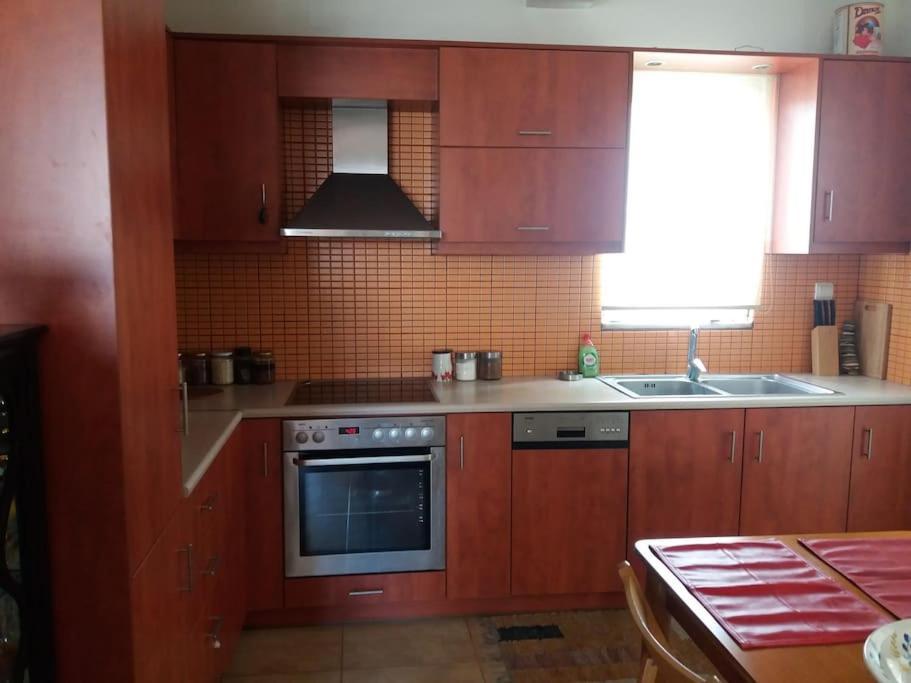 Apartment Modern Flat In *